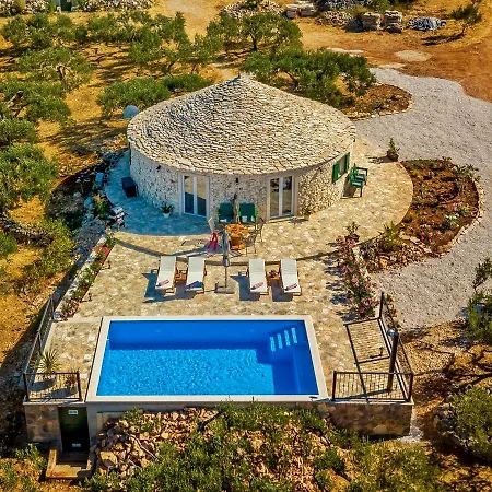 House Getaway