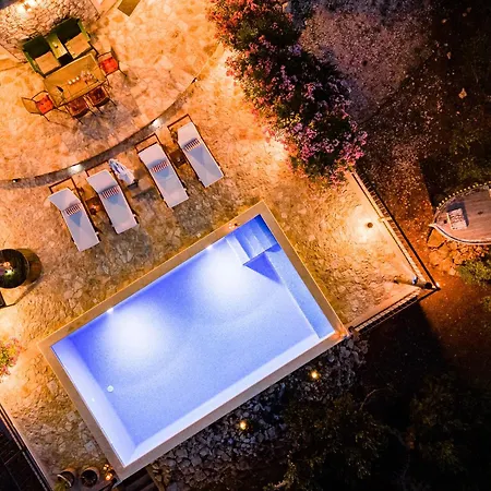 House Getaway *