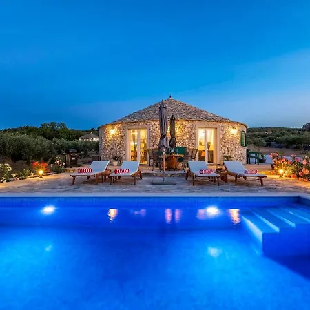 House Getaway *