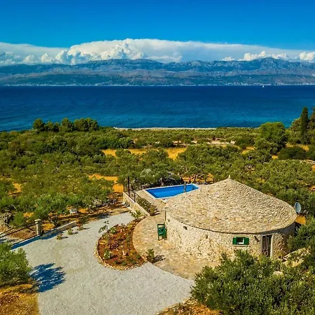 Ferienhaus House Getaway Mirce
