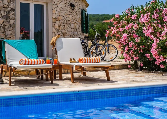 בית נופש House Getaway Mirce